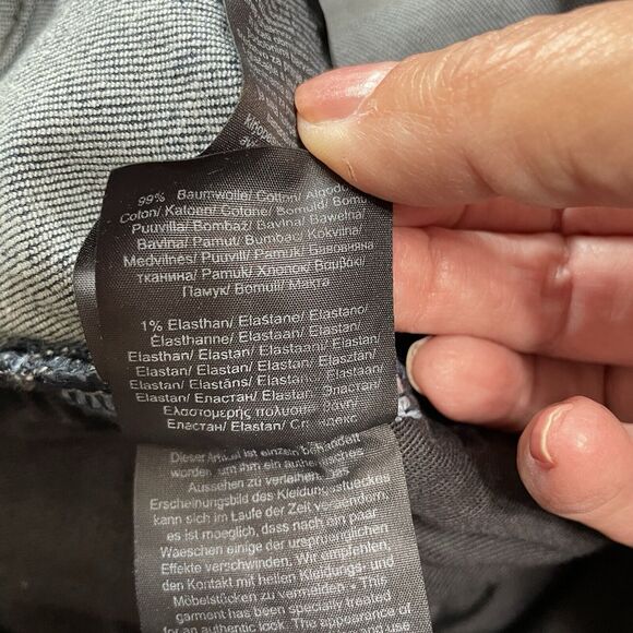 Q/S by S. Oliver Jeans Men’s 34X32 Blue Medium Wash RICK SLIM FIT Distressed NEW - Picture 10 of 11